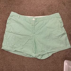 Crown & Ivy Shorts